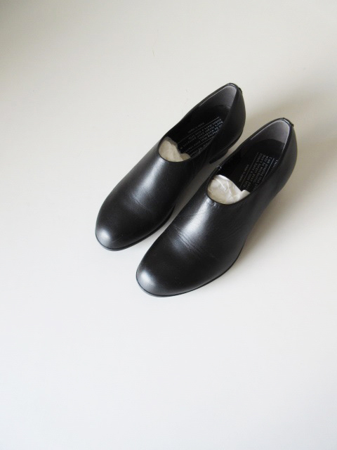 2019 TRAVEL SHOES by chausser / トラベルシューズ バイ ショセ TR