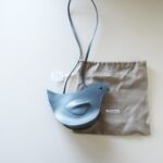 2022AW mina perhonen / ミナペルホネン aaa9427 tori pochette BLUE GRAY